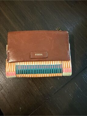 Fossil Brown Leather Wallet with Multicolor Stripe Accents